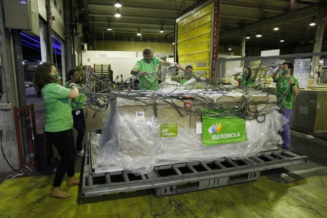 Llegan a España 300 respiradores donados por Iberdrola para reforzar la capacidad de respuesta frente al COVID-19 - 4, Foto 4