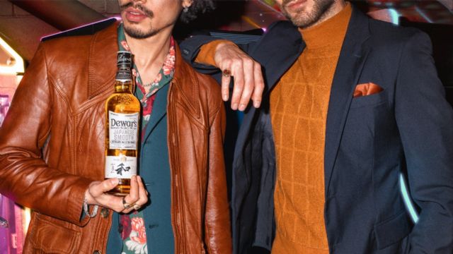 La emblemática marca de blended scotch amplía su gama de innovaciones con un nuevo whisky que mezcla sus raíces escocesas con la esencia nipona - 1, Foto 1