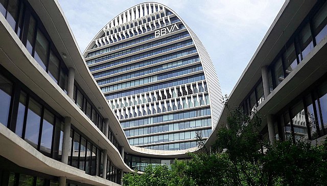 BBVA registra un récord trimestral con cerca de 14.500 millones de euros en financiación sostenible - 1, Foto 1