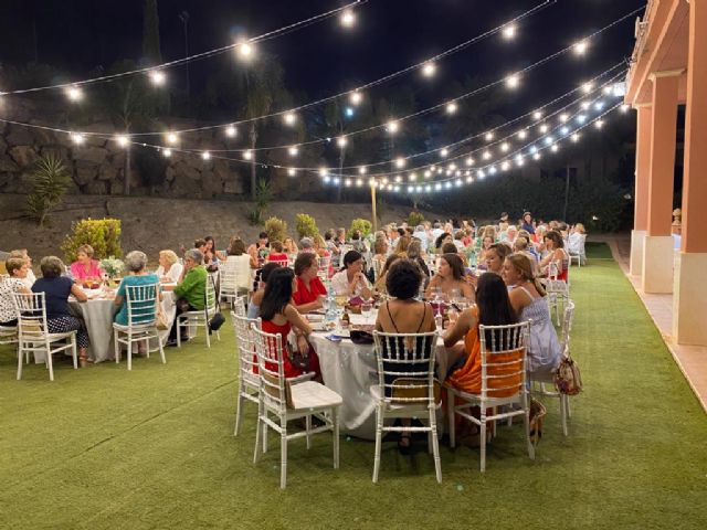 Las blancas celebran su tradicional cena de verano 2022 - 2, Foto 2