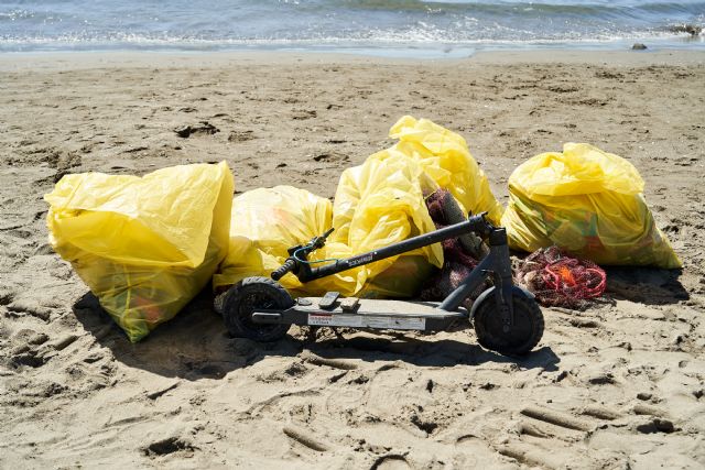 Novena edición de la campaña '1m2 por las playas y los mares' - 2, Foto 2