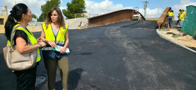 El puente de El Raal encara el final de sus obras con la ejecución del aglomerado - 2, Foto 2