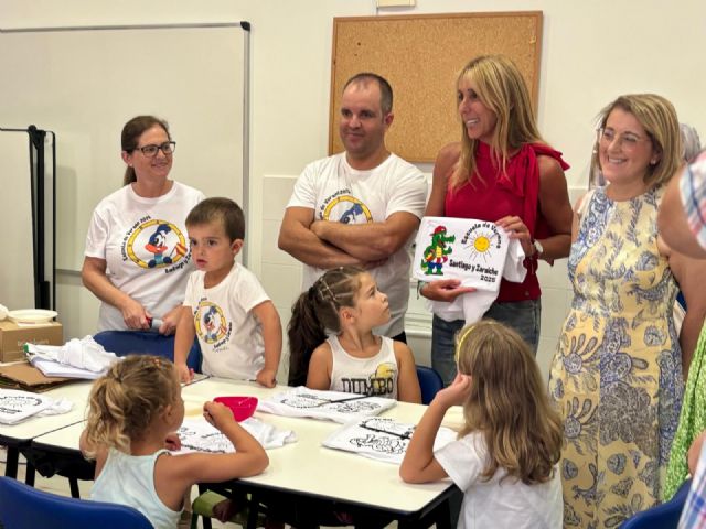 Medio centenar de menores de entre 5 y 16 años participan en la Escuela de Verano de Santiago y Zaraiche - 3, Foto 3