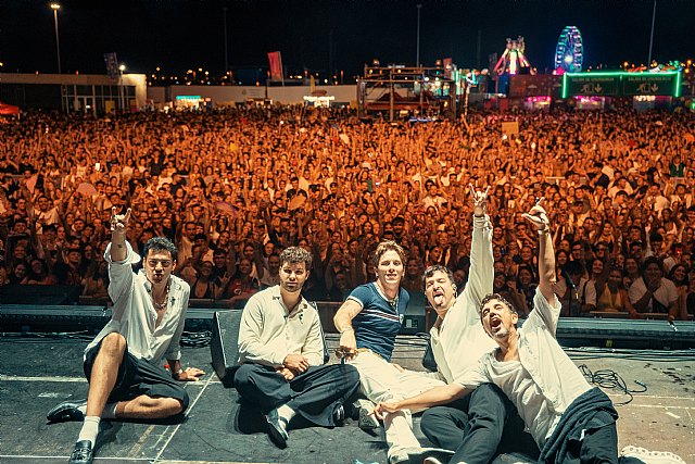 Rels B arrasa con su ´afroLOVA 25´ ante cientos de fans en el arranque de Brilla Torrevieja 2025 - 1, Foto 1