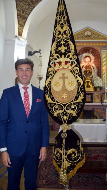 De la decadencia al brillo, el estandarte vuelve a lucir con todo su esplendor del Carmen de Calatrava de Sevilla - 5, Foto 5