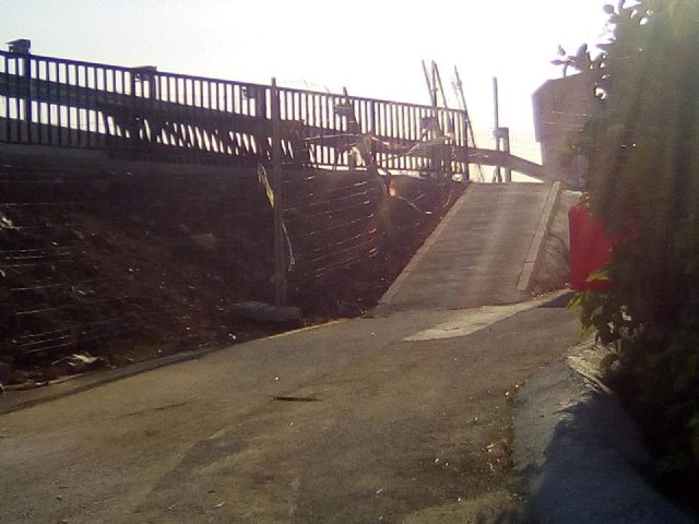 El PSOE denuncia numerosas deficiencias en el entorno del nuevo puente de camino de Tiñosa - 1, Foto 1