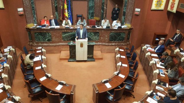 Podemos considera que el PP se ha llevado el primer varapalo en un intento de privatizar los servicios públicos - 1, Foto 1