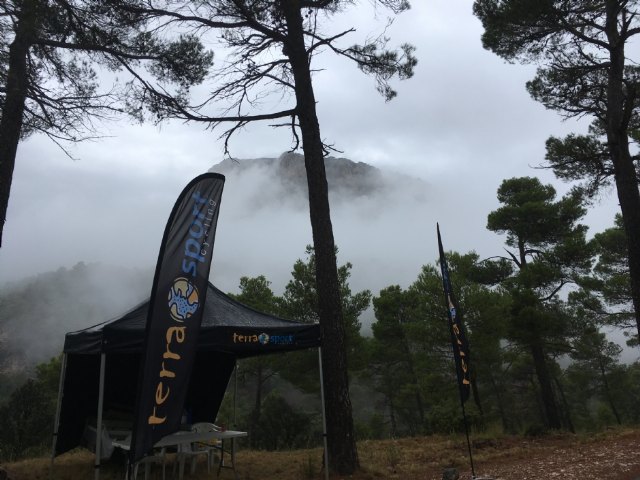 Terra Sport Cycling organizó una ruta al Collado Bermejo para ver pasar la Vuelta a España, Foto 2