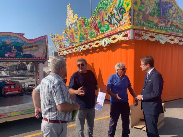 La feria de atracciones ofrecerá mañana dos entradas al precio de una - 2, Foto 2