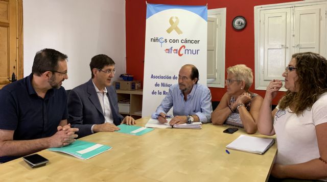 Salud forma a más de 500 profesionales de Atención Primaria para atender a niños que han superado un cáncer - 2, Foto 2