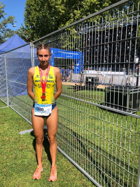 Tres murcianos se coronan como Campeones de España de Triatlón, en el lago de Bañolas - 2, Foto 2