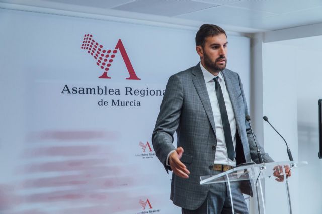 VOX reitera su apoyo a López Miras en la investidura, quien contará con el respaldo de más del 60% del voto otorgado en las urnas - 4, Foto 4