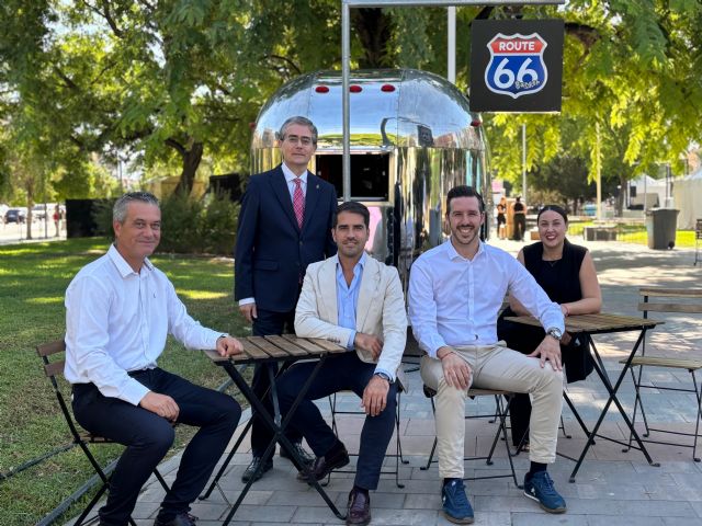 La feria de foodtrucks Cómete Murcia vuelve al Paseo Teniente Flomesta por tercer año consecutivo - 2, Foto 2