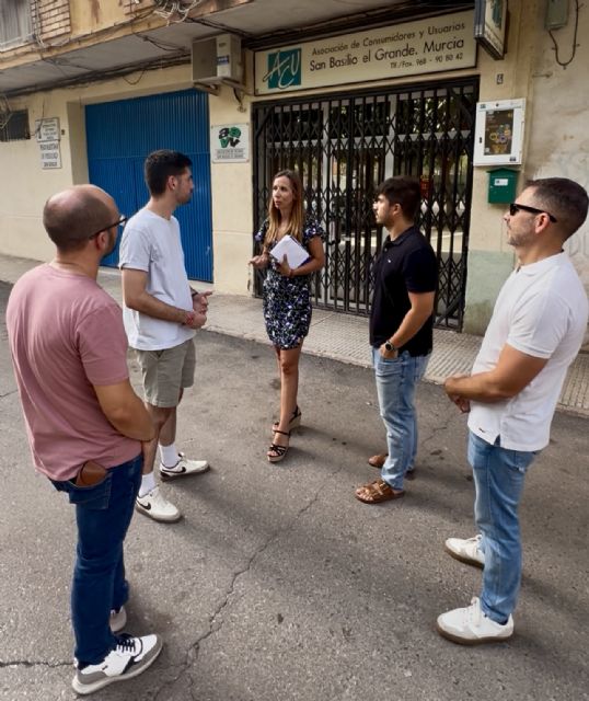Ballesta desahucia a las asociaciones del barrio de San Basilio del local en el que llevan ubicadas 25 años - 1, Foto 1