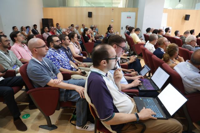 Robots de Madrid, Barcelona y Bilbao compiten en la UPCT en una prueba de orientación y resistencia - 2, Foto 2