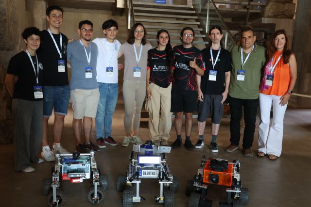 Robots de Madrid, Barcelona y Bilbao compiten en la UPCT en una prueba de orientación y resistencia - 3, Foto 3