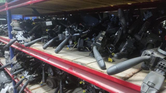 Los desguaces advierten de estafas a particulares y empresas que compran online piezas de coches que nunca llegan - 1, Foto 1