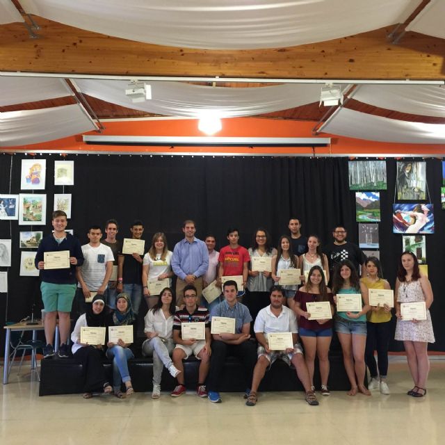 Junventud convoca 19 becas de corresponsal juvenil en centros de enseñanza para el presente curso - 1, Foto 1