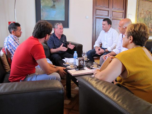 El PSOE pide al Real Murcia que elabore propuestas para que el Ayuntamiento estudie un plan de apoyo al club - 2, Foto 2