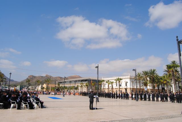 El delegado del Gobierno destaca que la Policía Nacional es uno de los Cuerpos más modernos y eficaces de Europa - 2, Foto 2