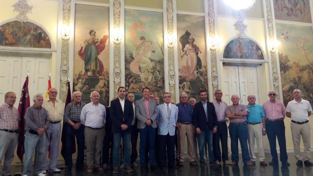 Lorquinos y visitantes podrán disfrutar del Casino Artístico y Literario gracias a la firma de un convenio entre el Ayuntamiento y la Sociedad Casino de Lorca - 3, Foto 3