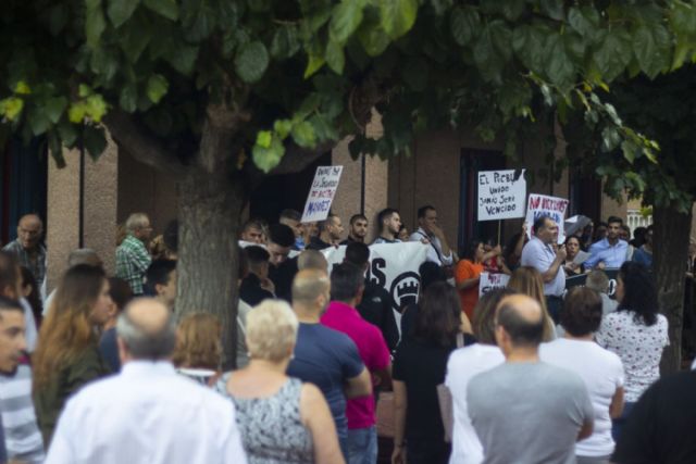 Los vecinos de Alguazas convocan una nueva manifestación para el próximo jueves coincidiendo con el pleno municipal - 3, Foto 3
