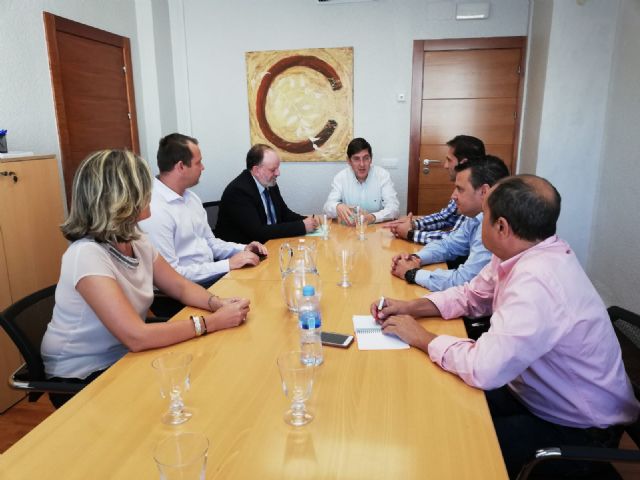 Salud continuará en 2019 con los tratamientos contra la mosca negra - 1, Foto 1