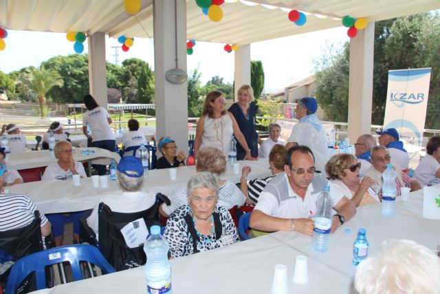 Un centenar de personas mayores participan en las II Olimpiadas del Mar Menor - 2, Foto 2