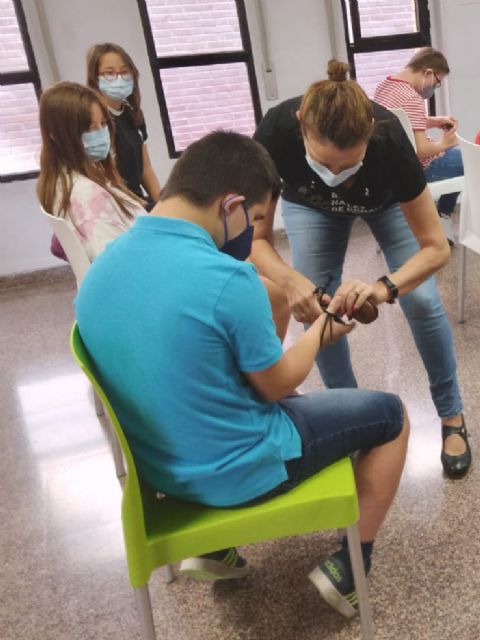 El Ballet Nacional de España enseña cómo se baila un tesoro a los niños y jóvenes de Assido - 1, Foto 1