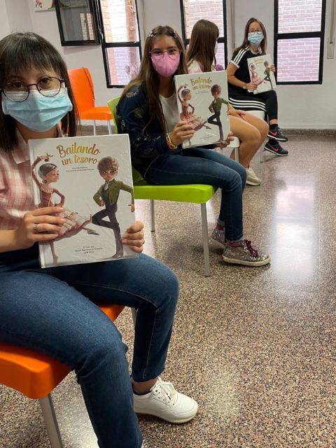 El Ballet Nacional de España enseña cómo se baila un tesoro a los niños y jóvenes de Assido - 3, Foto 3