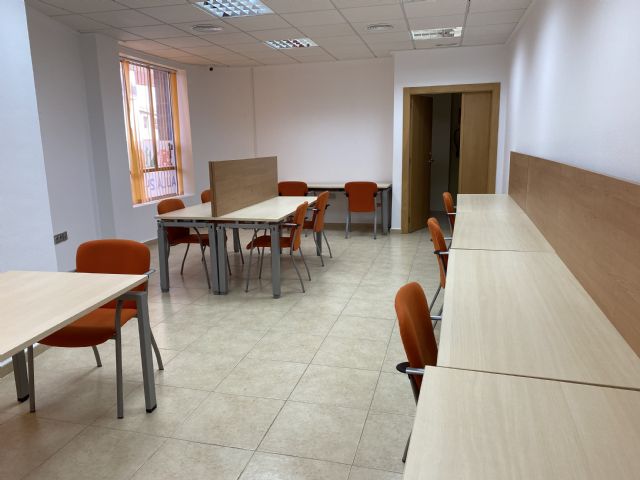 El Ayuntamiento inaugura la nueva sala de estudio 24 horas del Barrio Francés; la tercera de Puerto Lumbreras - 3, Foto 3