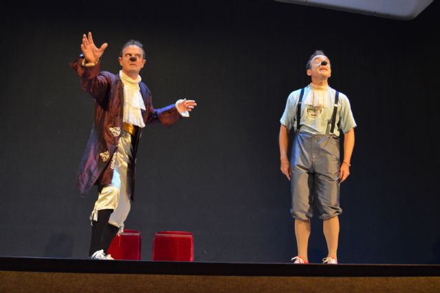 Muchas risas en la primera cita del IX certamen de teatro amateur Juan Baño de Las Torres de Cotillas - 1, Foto 1