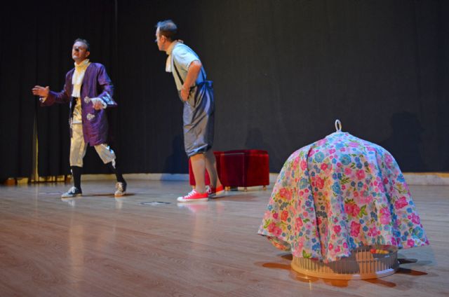 Muchas risas en la primera cita del IX certamen de teatro amateur Juan Baño de Las Torres de Cotillas - 3, Foto 3