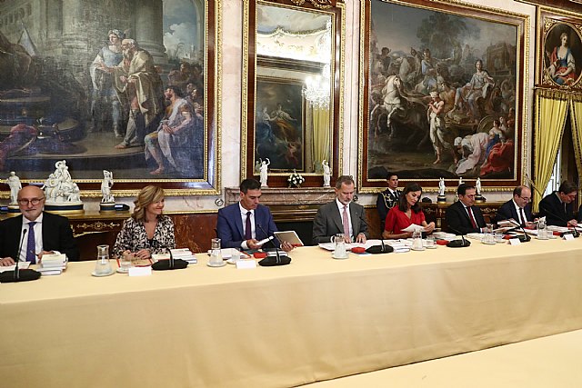 El presidente del Gobierno participa en la reunión anual del Patronato del Instituto Cervantes, presidida por SS. MM. los Reyes - 4, Foto 4