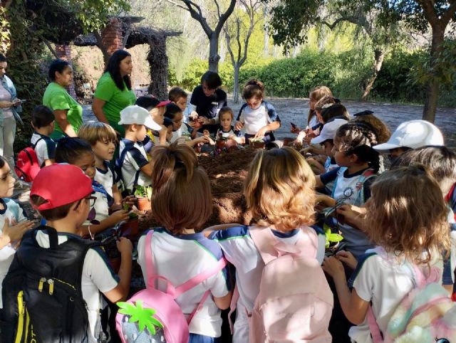 El Ayuntamiento de Lorca desarrolla una nueva jornada medioambiental dirigida a los más pequeños - 5, Foto 5