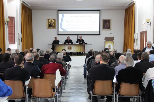 “Acompañar a toda persona y toda situación con misericordia”, Mons. Mario Iceta en la presentación de Amoris Laetitia - 1, Foto 1