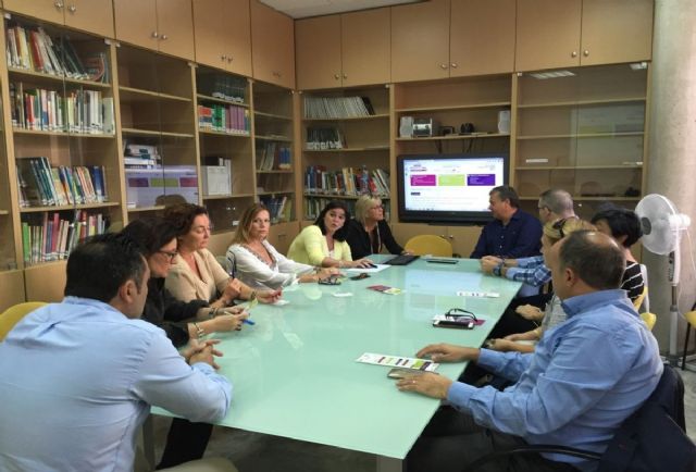 La Agencia de Desarrollo Local y Empleo presenta su Agencia de Colocacion a los comerciantes de Cartagena - 1, Foto 1