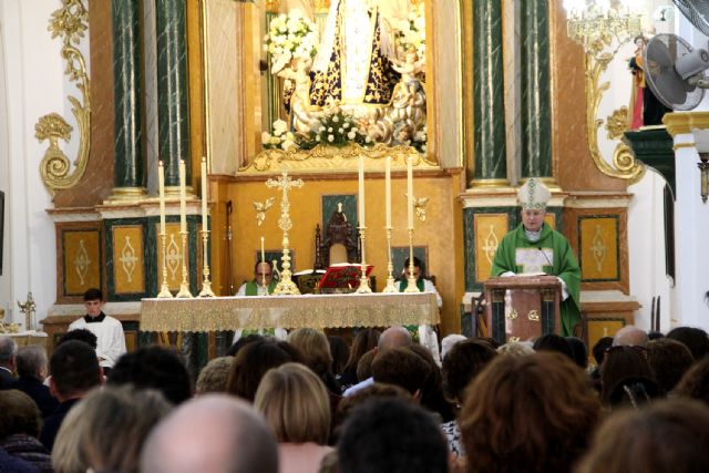 El obispo José Manuel Lorca Planes preside la Santa Misa en la Iglesia Nuestra Señora del Rosario - 3, Foto 3