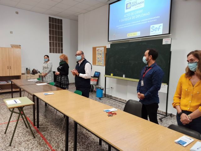 La Fundación Jesús Abandonado forma a 15 personas para trabajar como auxiliares sociosanitarios - 1, Foto 1