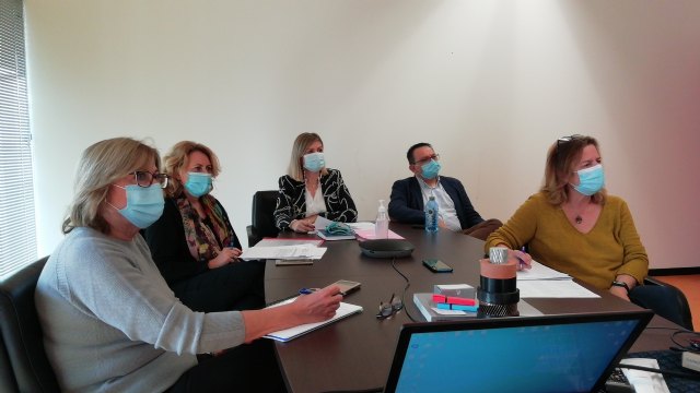 Echa a andar la mesa de trabajo para desarrollar un proyecto de intervención multidisciplinar en el Espíritu Santo - 2, Foto 2