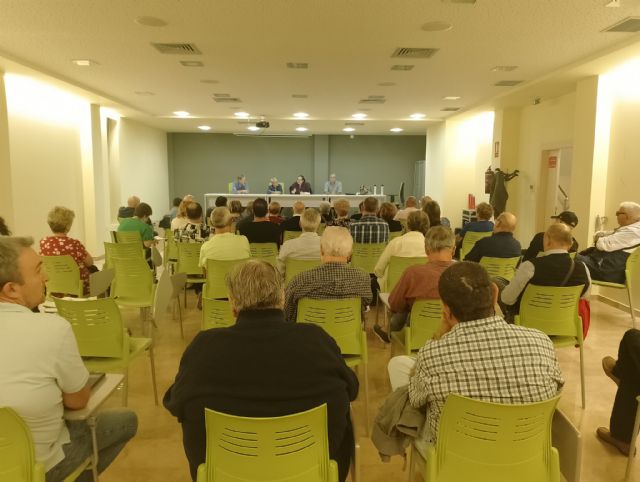 La plataforma en defensa del Área III triplica sus adhesiones en una semana, Foto 1