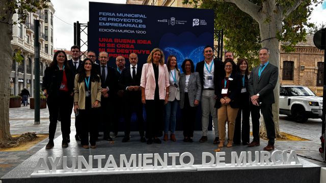 El Paseo de Alfonso X acoge la tradicional Feria de Proyectos Empresariales del Municipio - 1, Foto 1