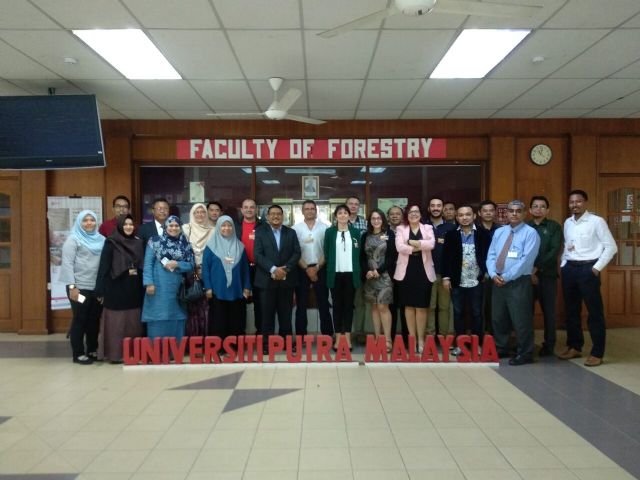 La UPCT y el Centro Tecnológico del Mueble y la Madera (CETEM) ayudarán a modernizar la industria maderera de Malasia - 2, Foto 2