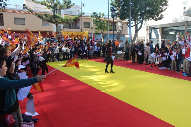 Los niños pinatarenses celebran el 40 aniversario de la Constitución Española - 1, Foto 1