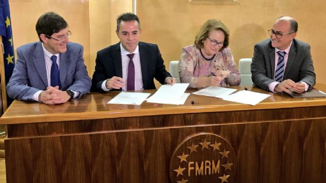 La FMRM firma un convenio con el Colegio de Farmacéuticos para garantizar los medicamentos a todas las personas en riesgo de exclusión social - 2, Foto 2
