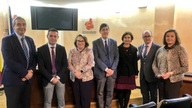 La FMRM firma un convenio con el Colegio de Farmacéuticos para garantizar los medicamentos a todas las personas en riesgo de exclusión social - 4, Foto 4