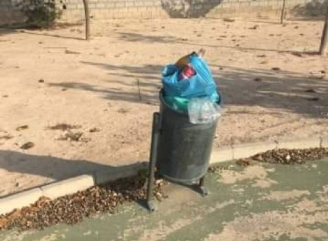 CIUDADANOS denuncia que el PP incumple su compromiso de arreglo del jardín de Cristóbal Colon - 1, Foto 1