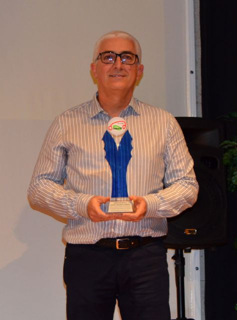 Francisco J. Jiménez, Grupo Fuentes, los IES Salvador Sandoval y La Florida, y los arqueros Mónica Puche y Damián Ordóñez, distinguidos como 'Torreños del Año' - 2, Foto 2