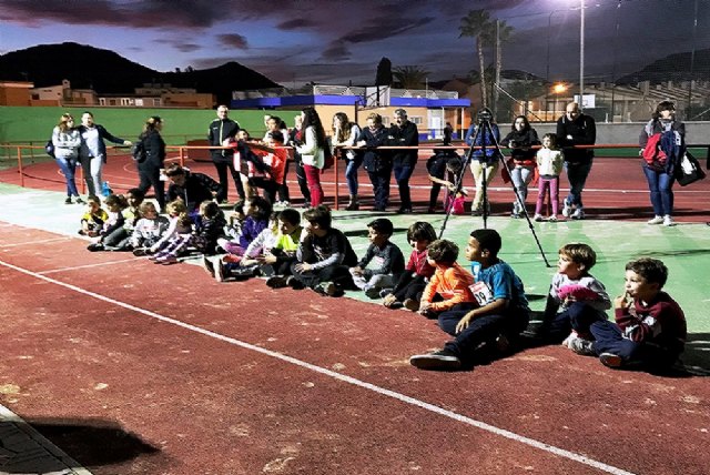 Una treintena de niños y niñas participan en el XII trofeo José Luis Moreno Val de atletismo - 1, Foto 1