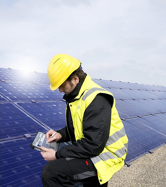 Los dispositivos móviles son esenciales en la estrategia de ciberseguridad, según Panasonic Toughbook - 1, Foto 1